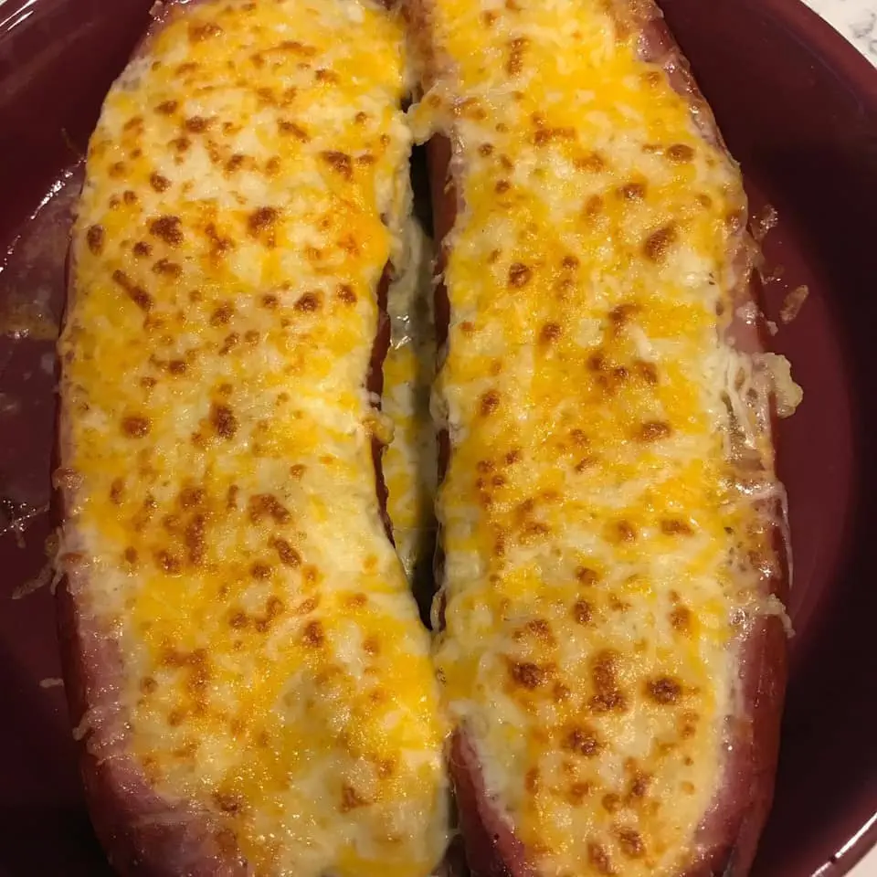 How to Make Kielbasa Stuffed With Cheese Grits
