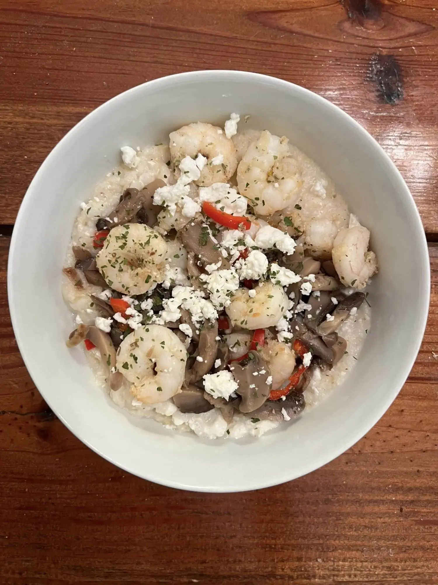 Easy Mediterranean Shrimp and cheese Grits